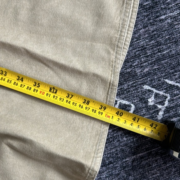 Vintage made in Canada, Cream brand full skirt. - Picture 3 of 8